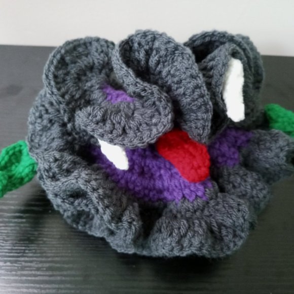 Crochet Monster Plant (Audrey III LoL) - Picture 1 of 16